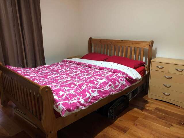 Проживание в семье King size bedroom with private bathroom Дублин-3